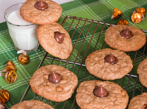 Butterscotch Oatmeal Caramel Kiss Cookies