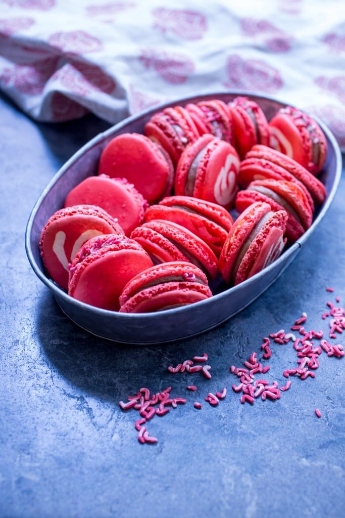 Chocolate Peppermint Macarons | girlinthelittleredkitchen.com